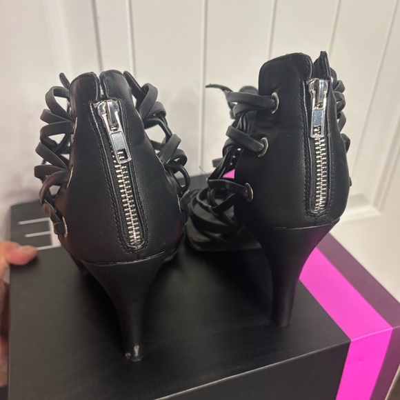 Women’s Lane Bryant Elegant Black Strap Cage Heels, 10 wide - Picture 2 of 7